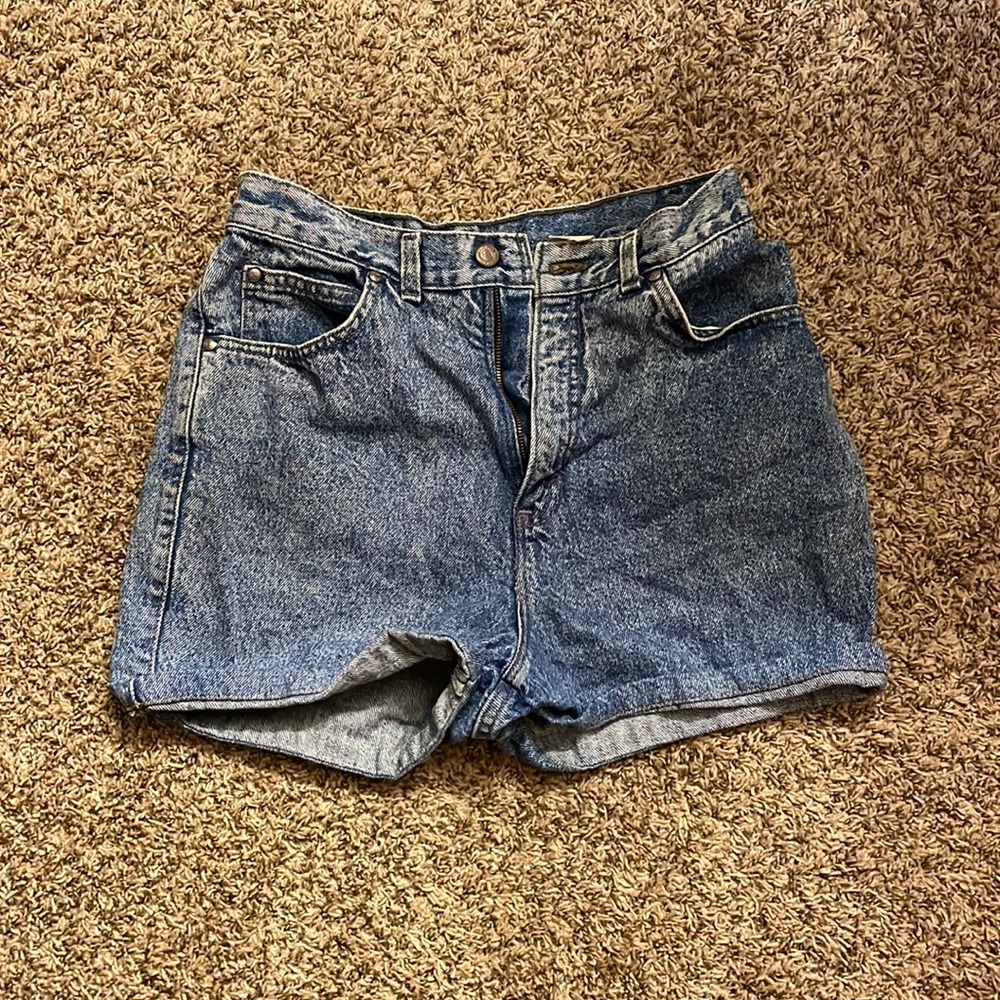 Levi jean shorts
